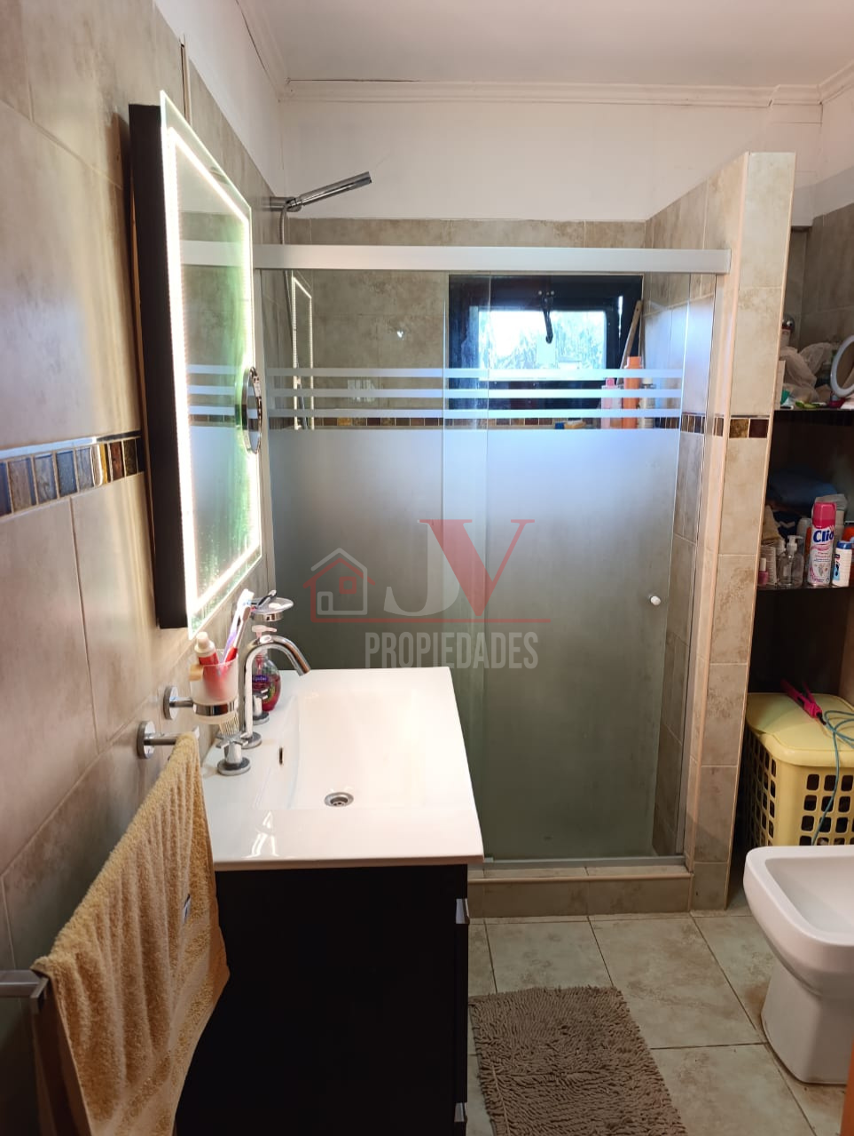 Complejo de 6 cabañas + Casa principal.