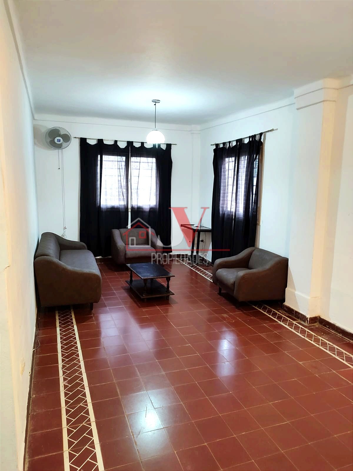 Casa con depto en venta Villa Rumipal