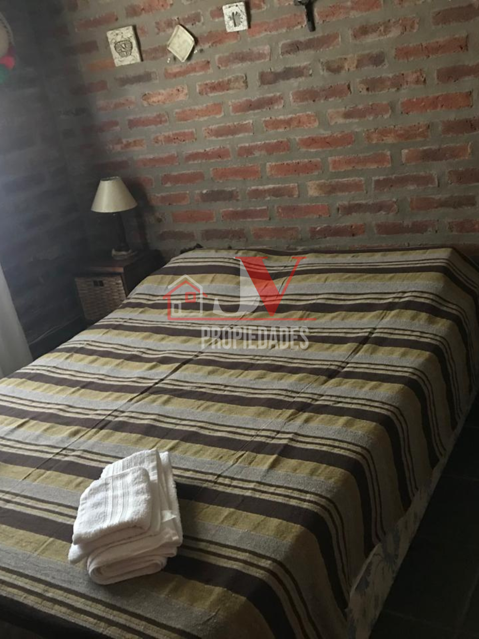 Casa en una de las mejores zonas de Villa del Dique a pasos del lago.
